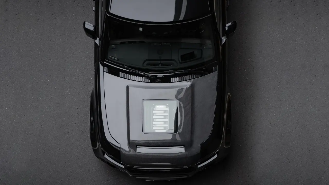 Land Rover Defender acessórios capa de prumo imagem do youtube