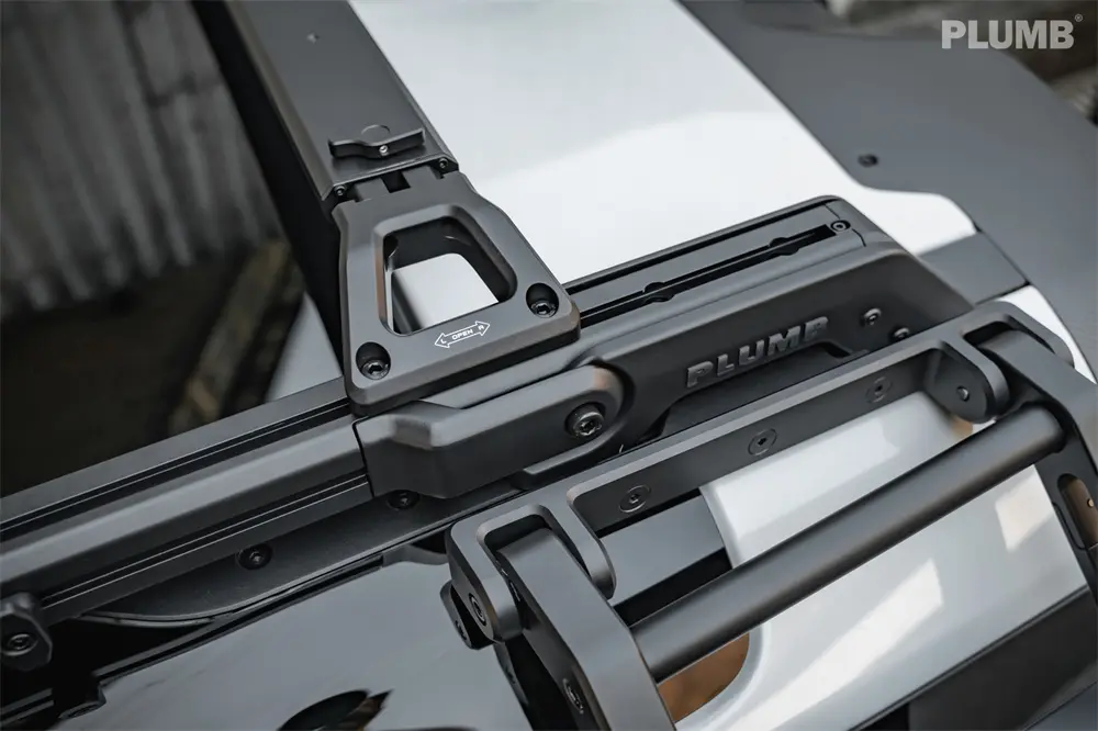 Scaletta laterale PLUMB per Land Rover Defender 90 Suppier